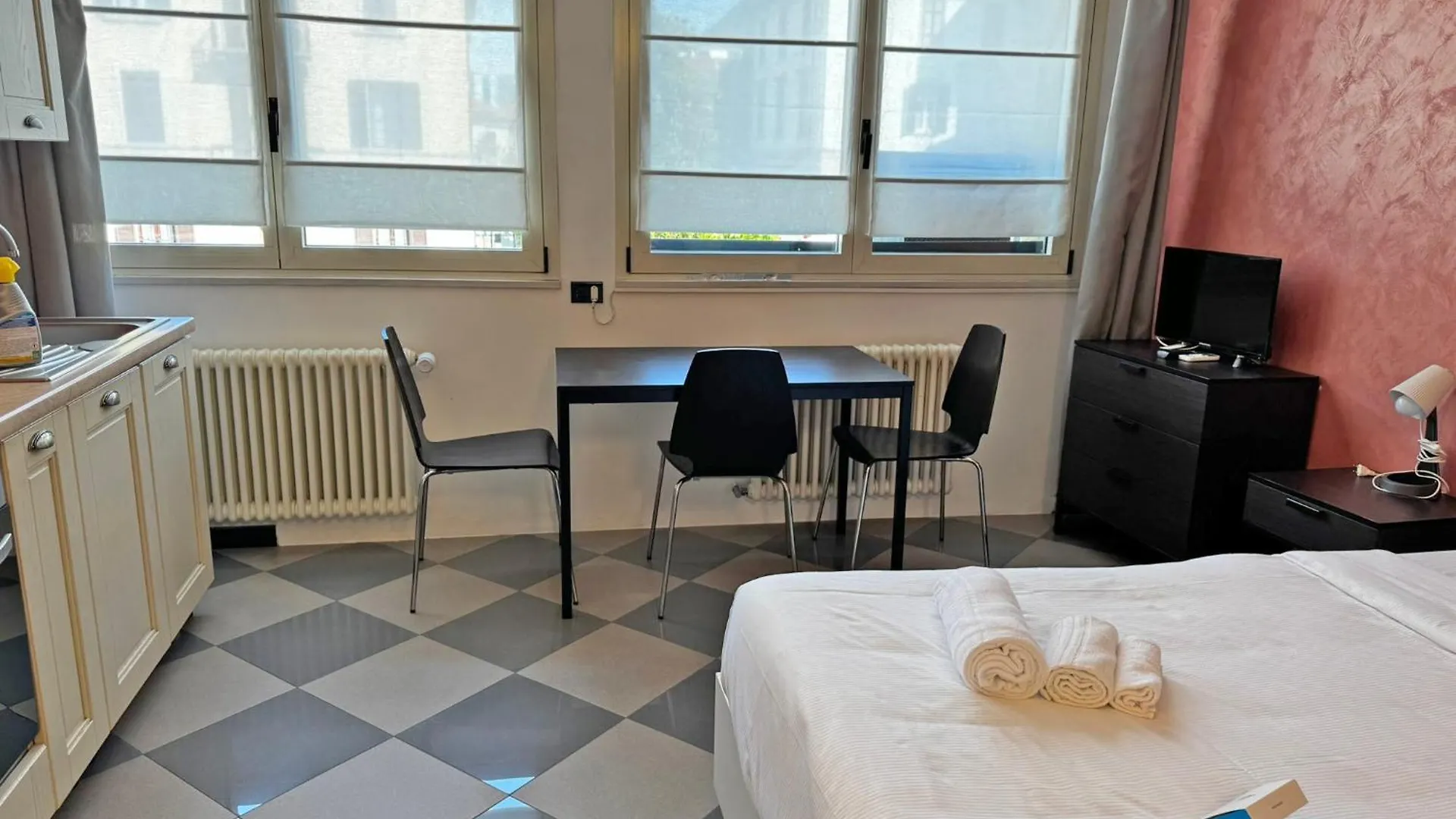Casa Aurora Studio Como Centre 0*,